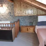 Tana Della Volpe 1 *